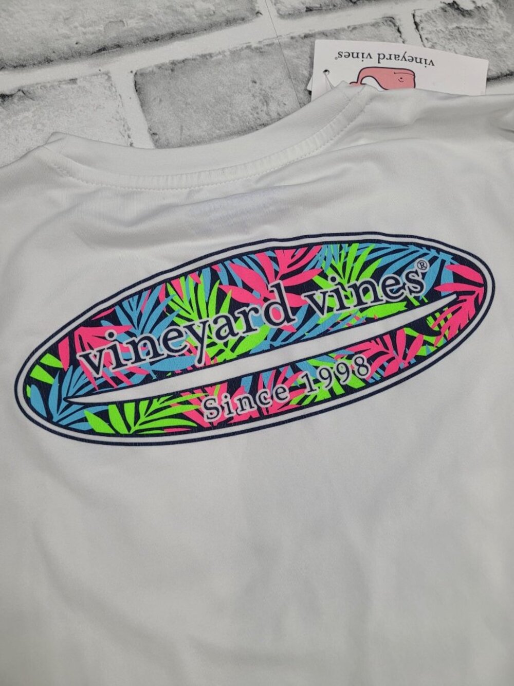 NWT Vineyard Vines Performance Long Sleeve White Sun Shirt Neon Boys Size 7